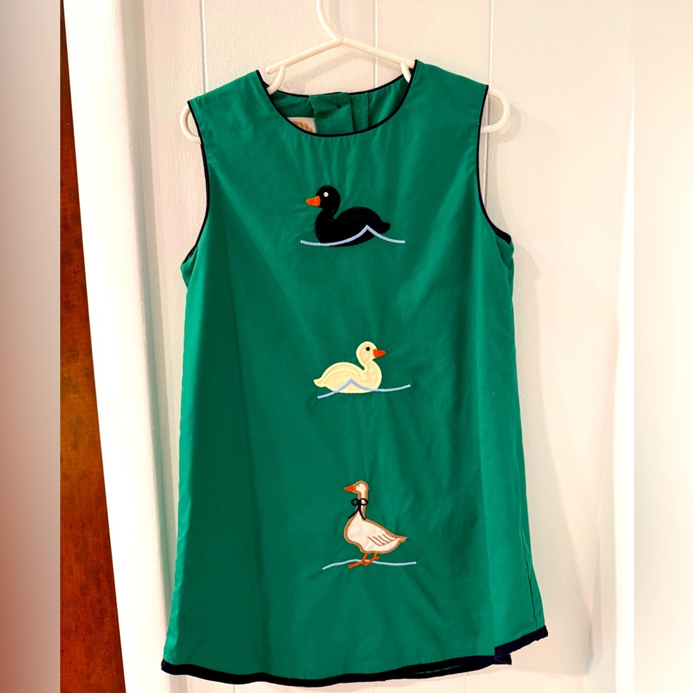 The Beaufort Bonnet Company, super cute Duck Dress, Size 6